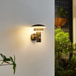 Lindby LED-ulkoseinävalaisin Lillie, anturi, korkeus 19 cm
