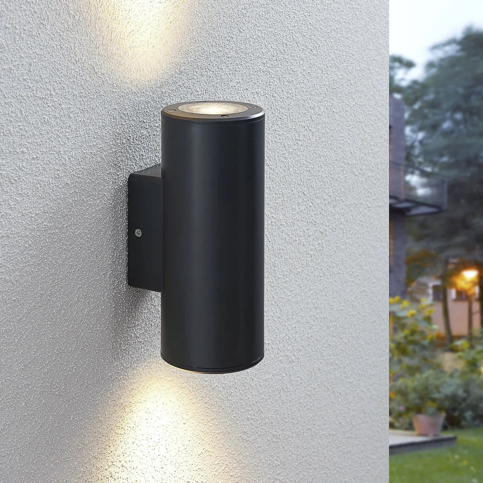 Lindby Nati ulkoseinävalaisin, 22 cm, antrasiitti, IP54, pyöreä