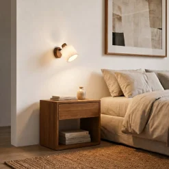 Lindby Shiloh -seinäkohdevalaisin, pähkinä/beige, puu/pellava, E14