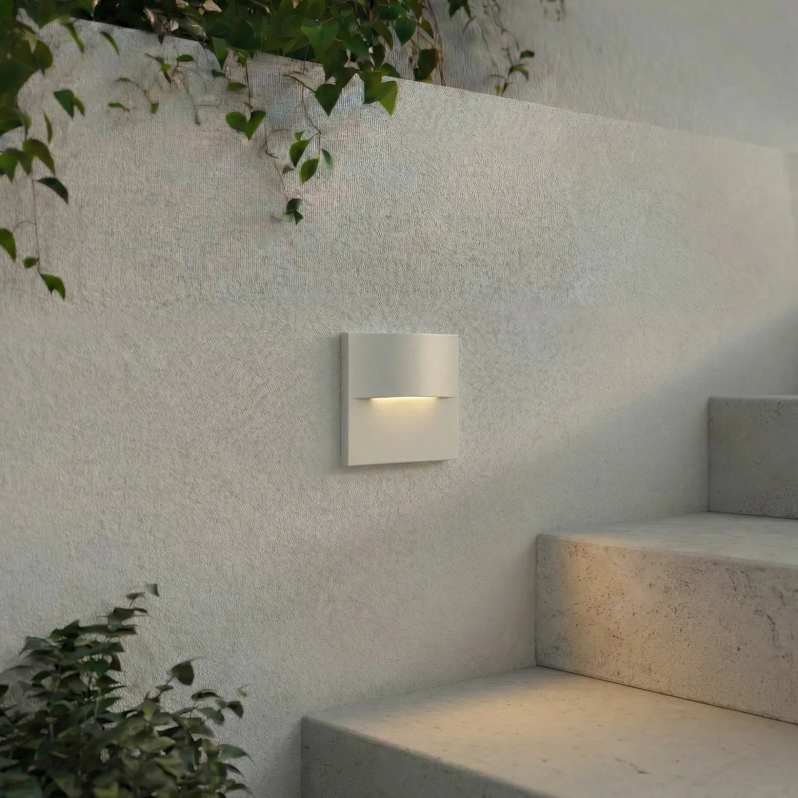 Lindby upotettava LED-seinävalaisin Alune, valkoinen, kaareva, 8x8cm, IP65