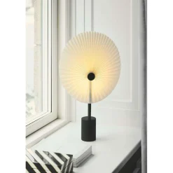 Liris Portable Pöytävalaisin Musta - GEJST