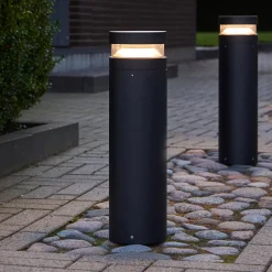 LOOM DESIGN Baldur LED polkuvalaisin, musta, korkeus 60 cm, alumiinia