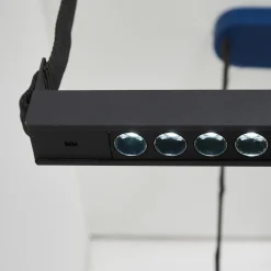 LOOM DESIGN LED-riippuvalaisin Belto, musta