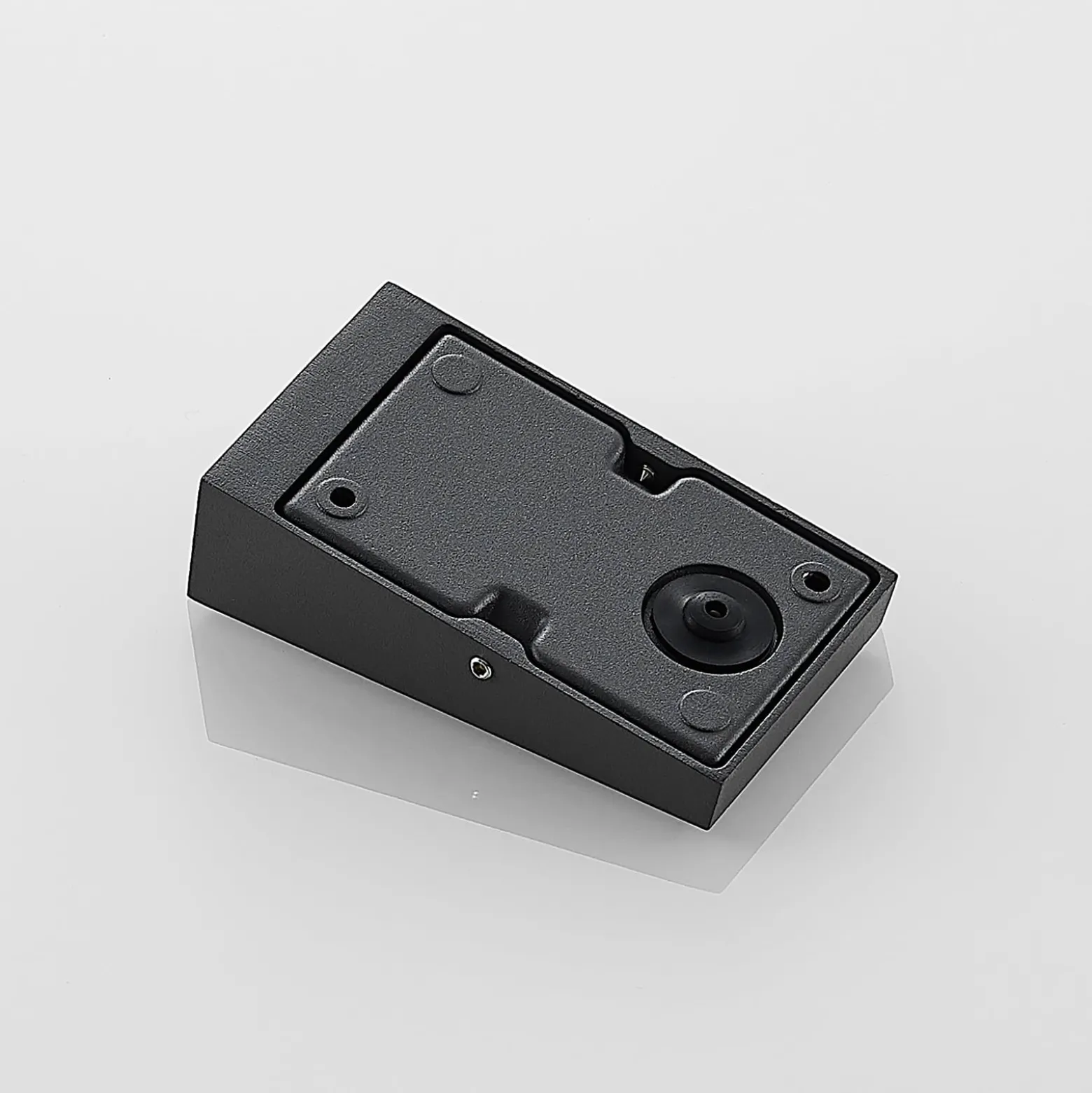 Lucande Adarey -LED-ulkoseinävalaisin, IP54