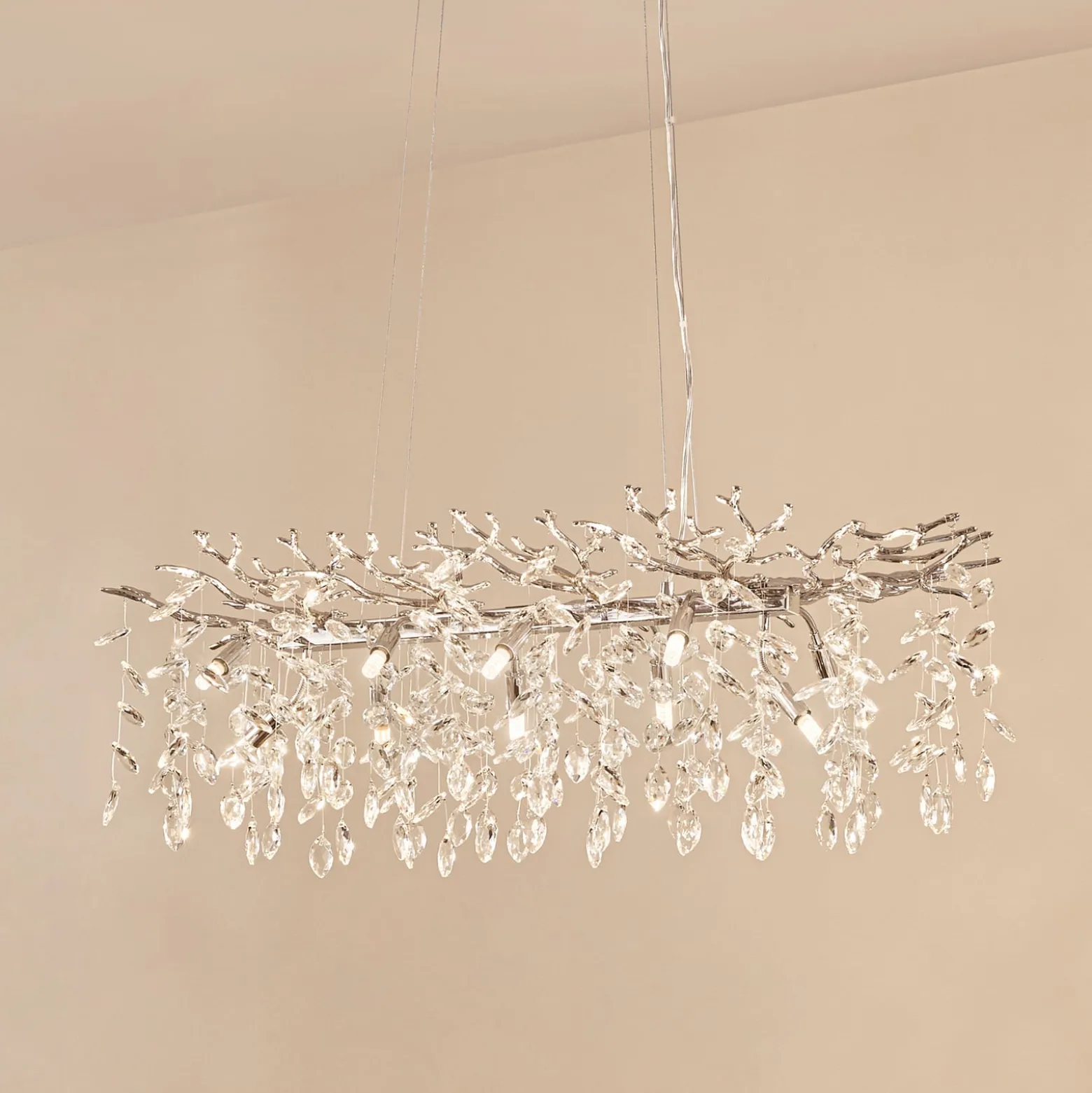 Lucande Bellora-riippuvalaisin, 101 cm, ruostumaton teräs, kristalli