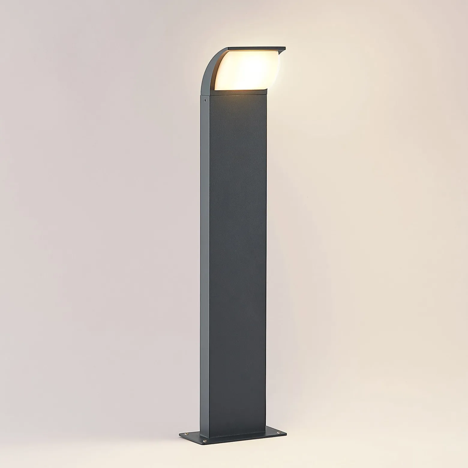Lucande LED-jalustavalaisin Tinna, 60 cm, antrasiitti, IP65