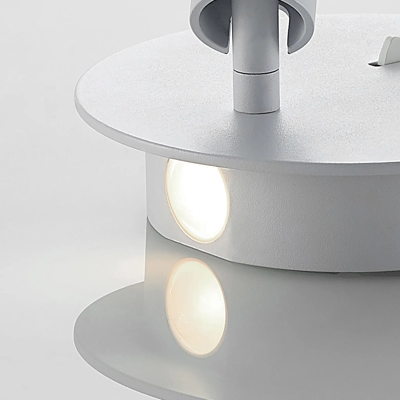 Lucande LED-seinävalaisin Magya, valkoinen 2-valo. pyöreä