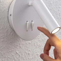 Lucande LED-seinävalaisin Magya, valkoinen 2-valo. pyöreä