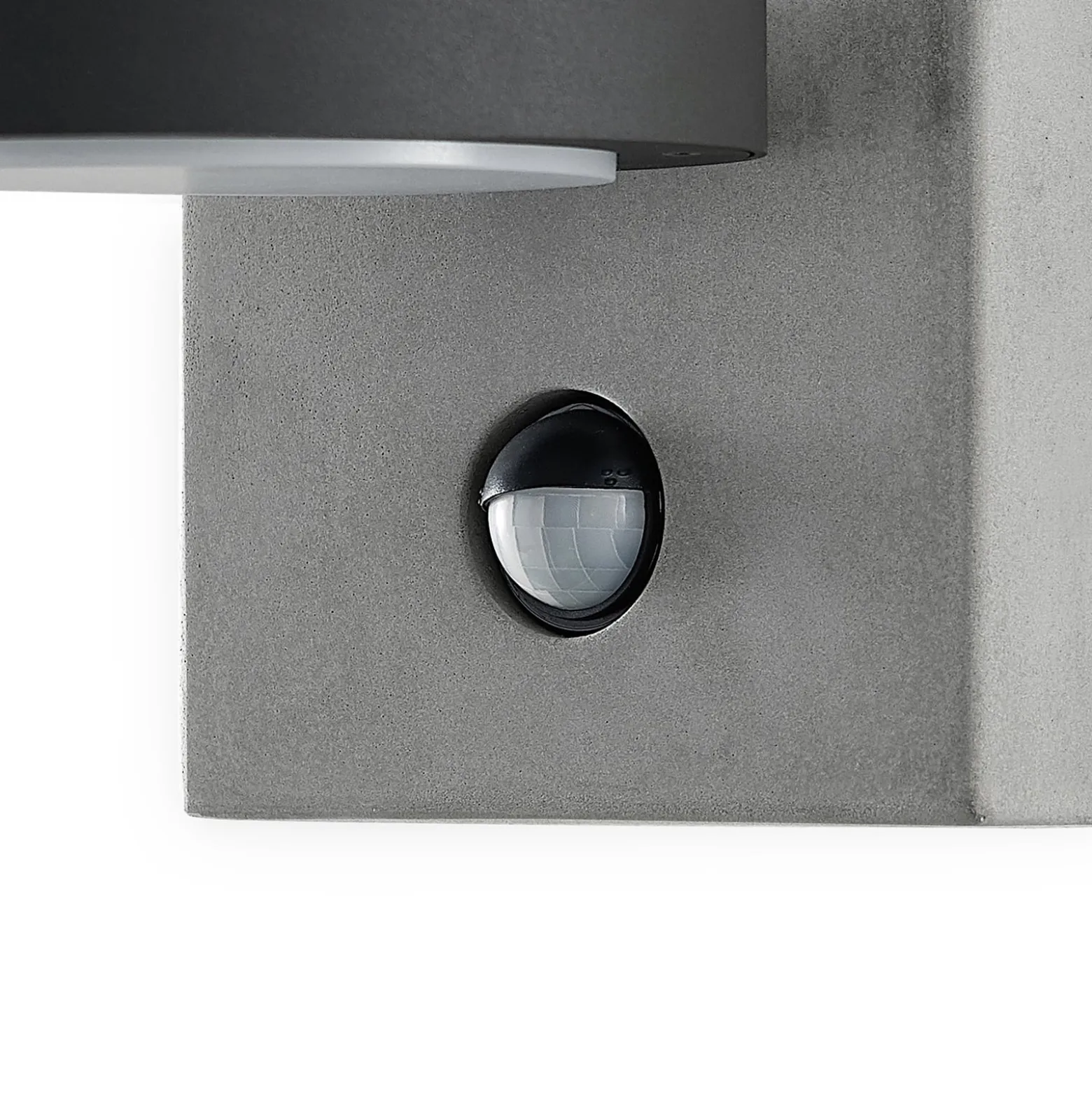 Lucande LED-ulkoseinävalaisin Belna, betoni, anturi, IP54