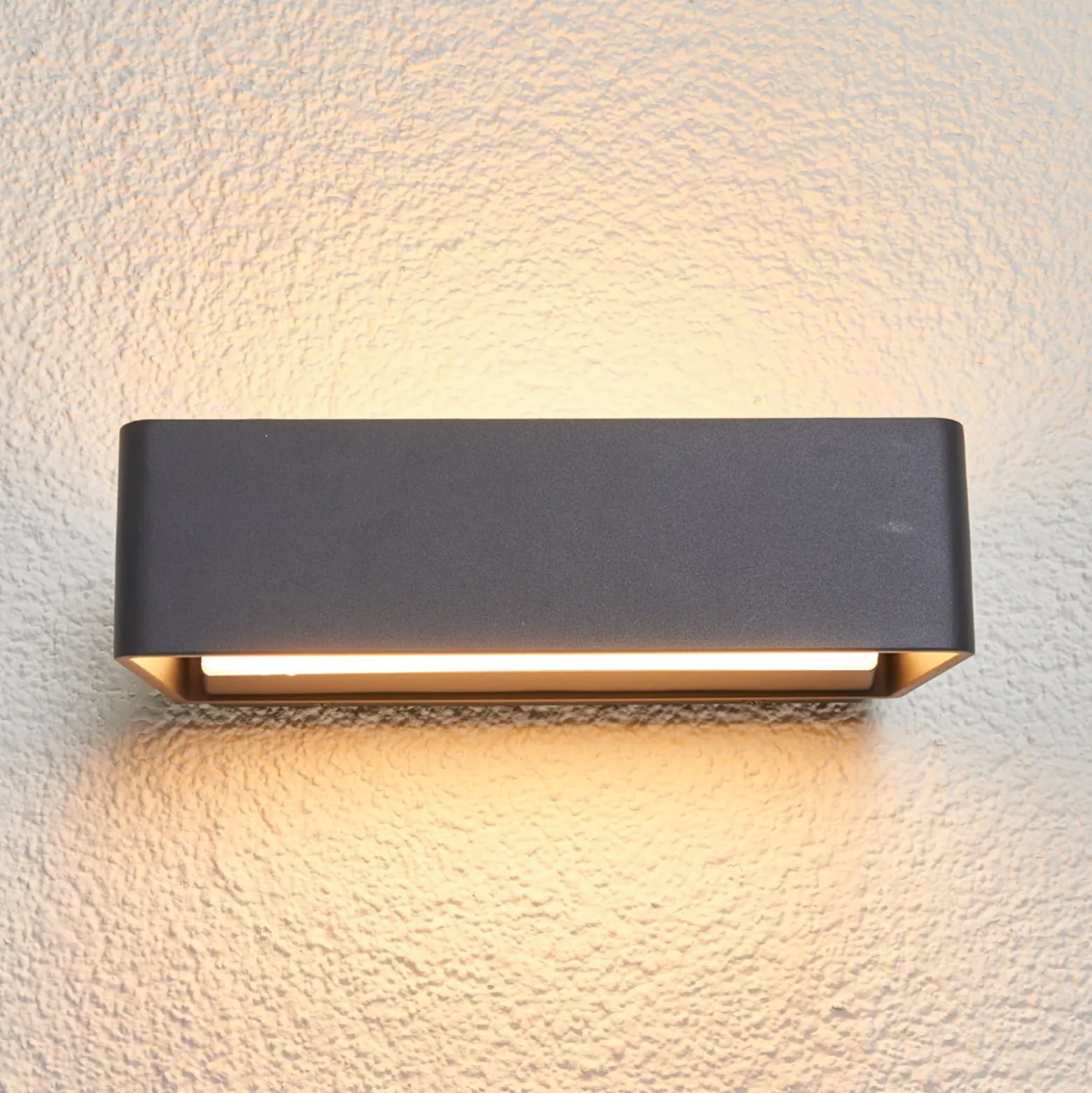 Lucande LED-ulkoseinävalaisin Midvig, tummanharmaa, kulmikas, IP65
