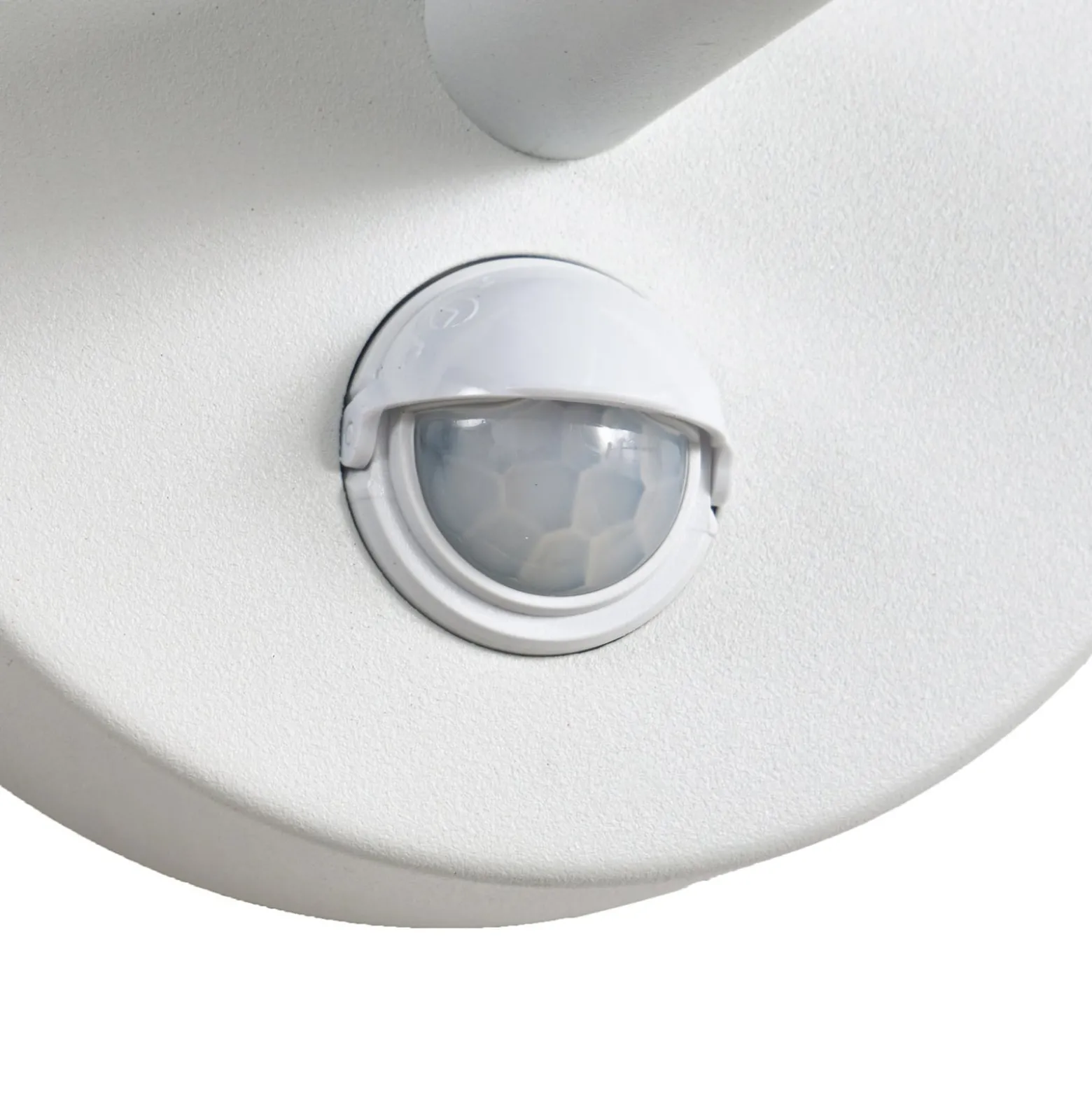 Lucande LED-ulkoseinävalaisin Montaro, valkoinen, IP54, liiketunnistin