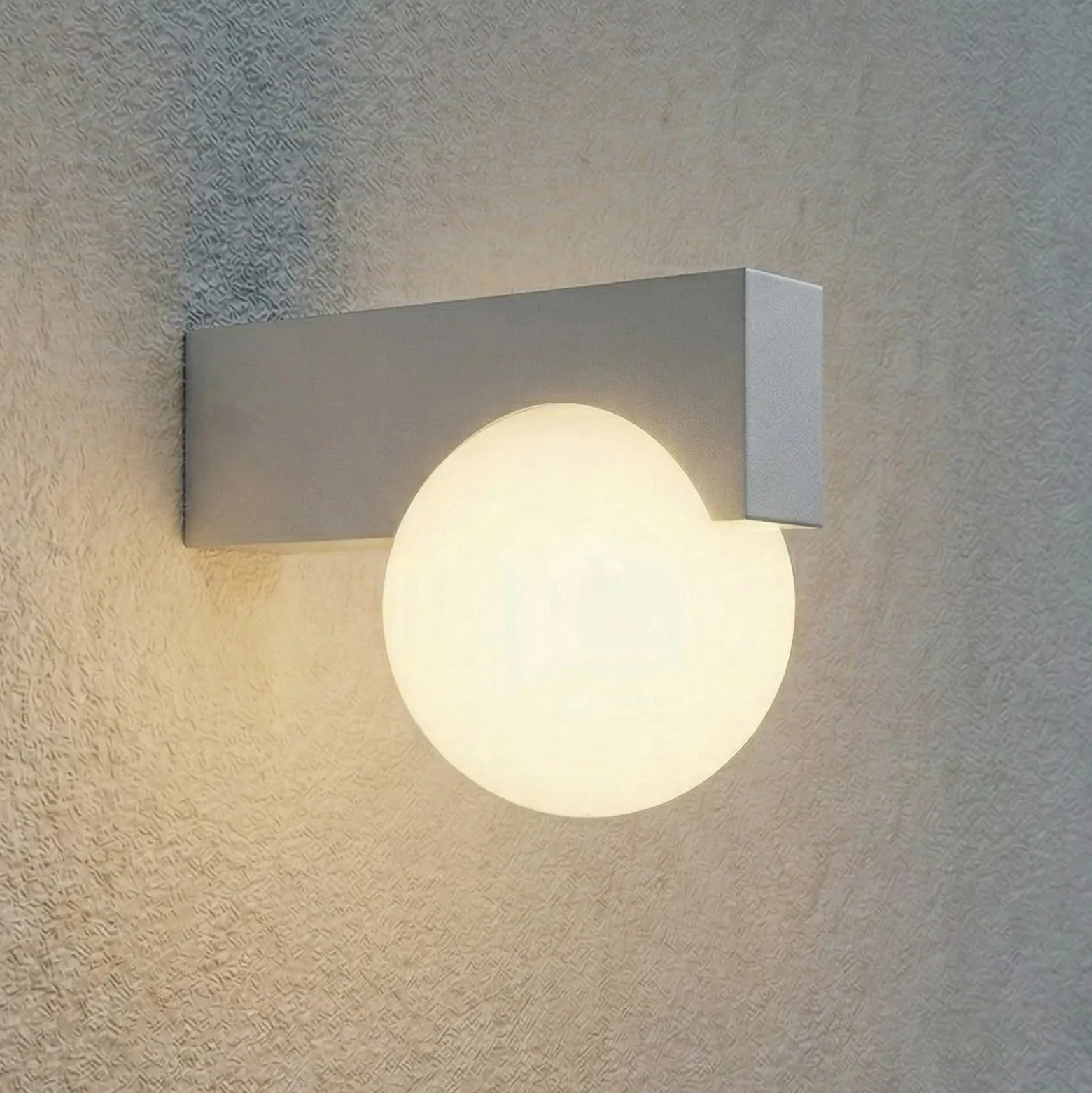 Lucande LED-ulkoseinävalaisin Vijon, vaaleanharmaa, CCT, IP44
