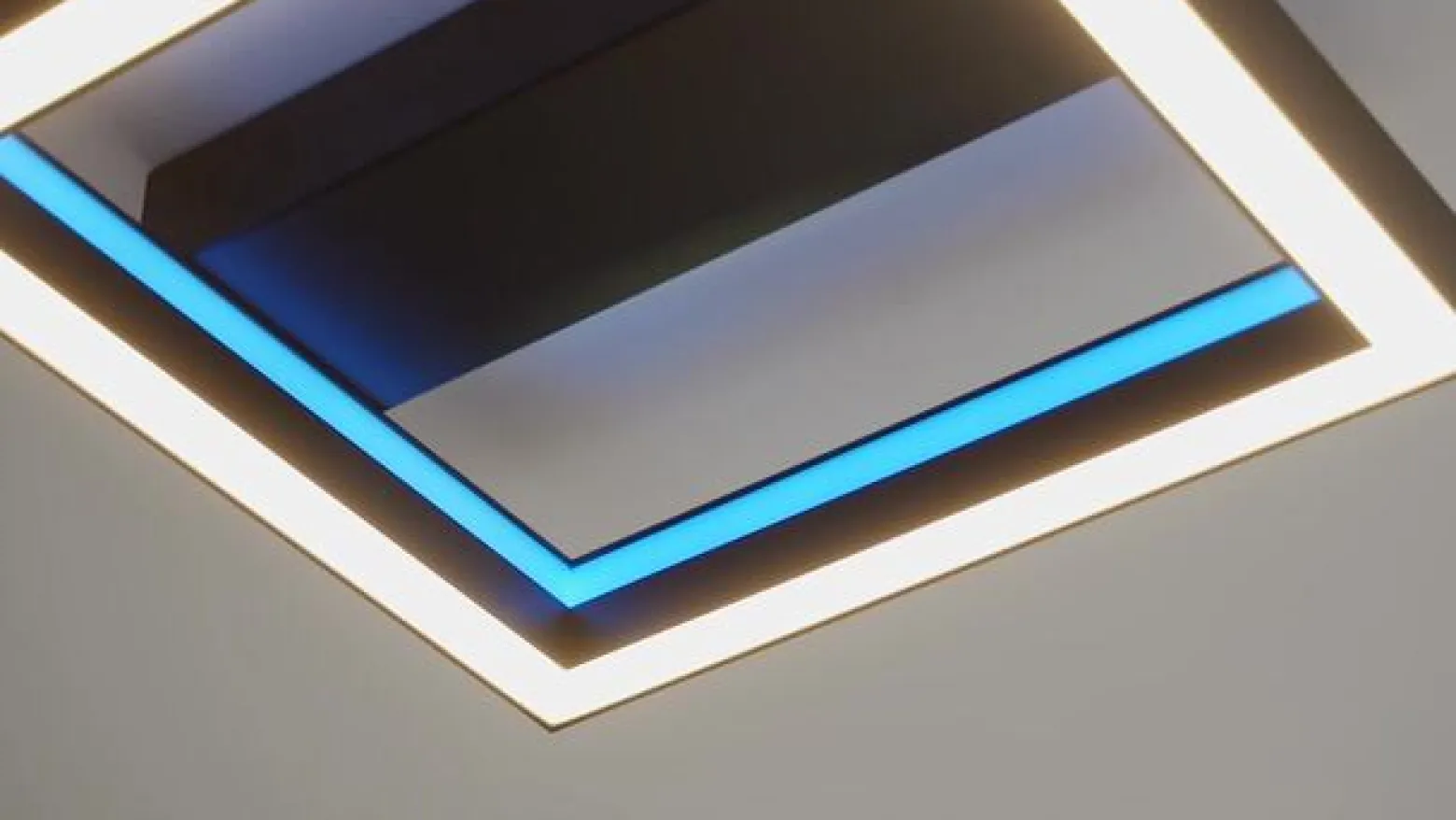 Lucande Smart LED-kattovalaisin Tjado, 30 cm, musta, RGBW
