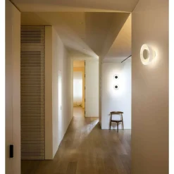 MARSET LED-seinävalaisin Aura, Ø 18 cm, savuharmaa/läpinäkyvä