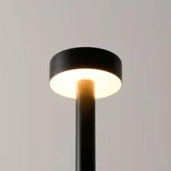 Milan Peak Lane LED-lattiavalaisin musta 170 cm