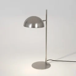 Miro pöytävalaisin, hopeanvärinen, korkeus 58 cm, rauta/messinki