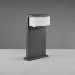 Nestos LED jalustavalaisin liiketunnistimella, IP54