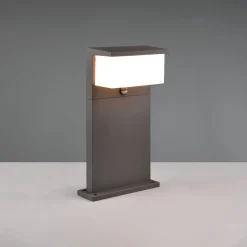 Nestos LED jalustavalaisin liiketunnistimella, IP54