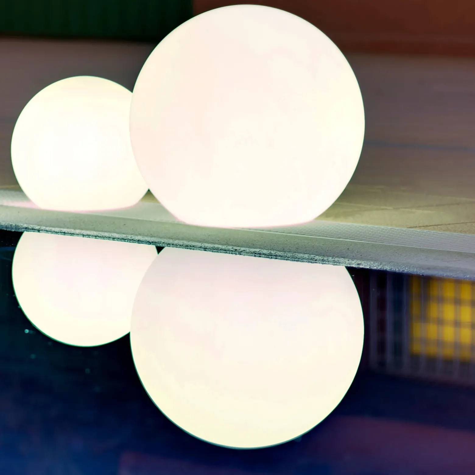 Newgarden Buly LED-aurinkovalopallo IP65, Ø 60cm