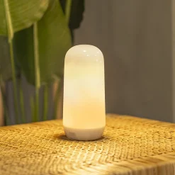 Newgarden Candy -LED-pöytälamppu liekkiefektillä