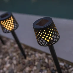Newgarden LED-aurinkovalaisin Gretita, musta, maapiikki, 4 kpl