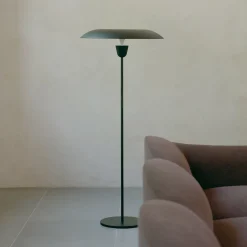 NEW WORKS LED-lattiavalaisin Kantarell, musta, himmennettävä, 127 cm