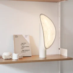 New Works Tense -LED-akkukäyttöinen pöytävalaisin, valkoinen, 43 cm