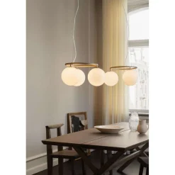 Nuura kattokruunu Miira 3 Circular, Ø 54 cm, messinki/opaalinen