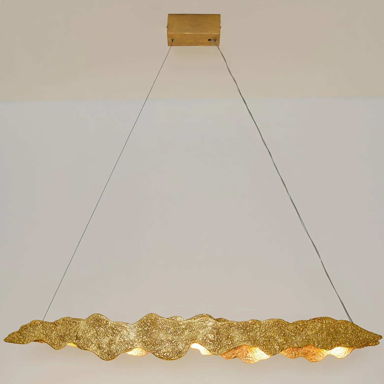 Nuvola - design-riippuvalaisin, jossa on LEDit