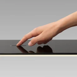 OLED-riippuvalaisin OMLED One s5L - musta