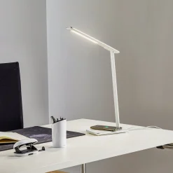 Orbit-LED-työpöytälamppu, induktio, hopea