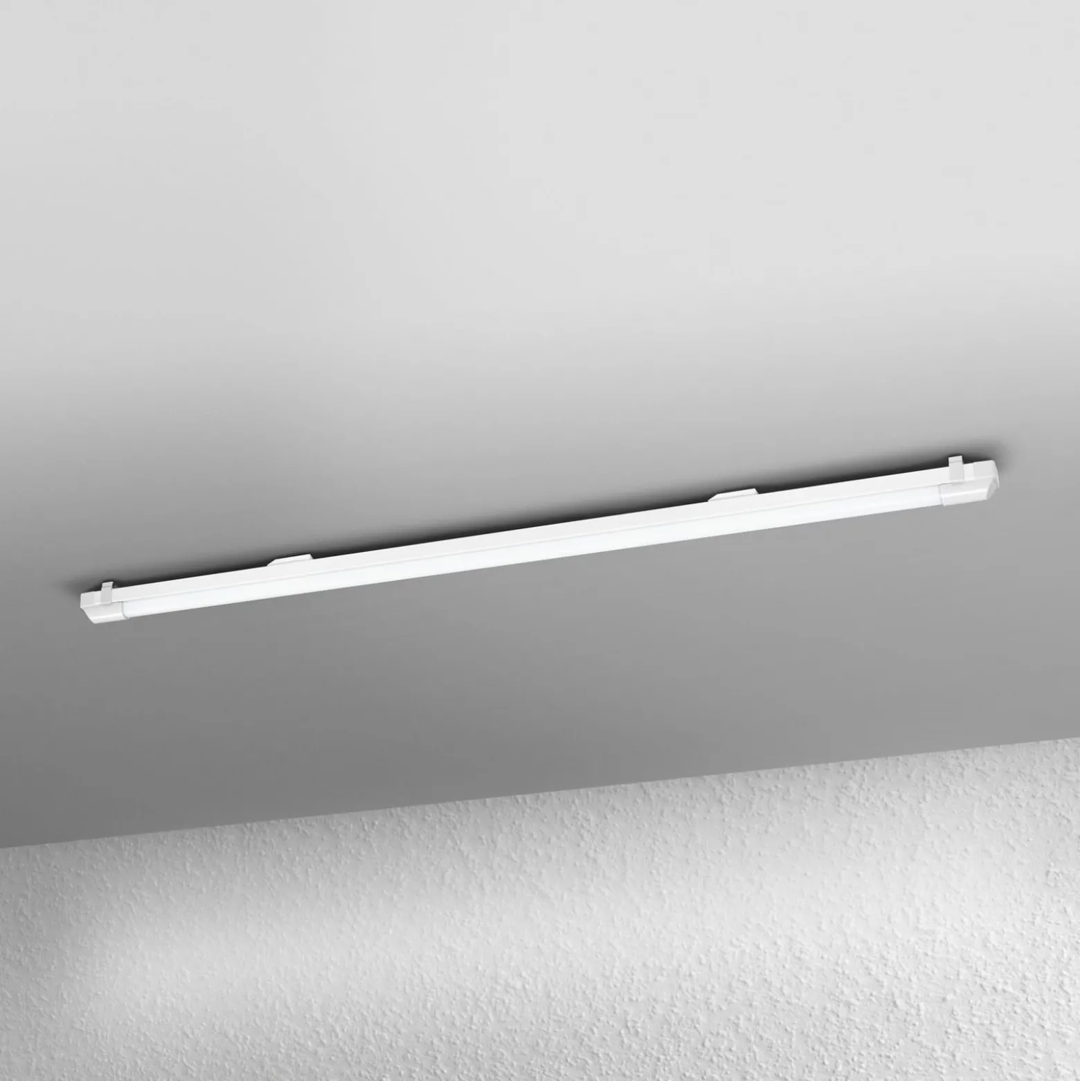OSRAM LED-valolista POWER BATTEN, 3 000 K, 120 cm, 1-lamppuinen.