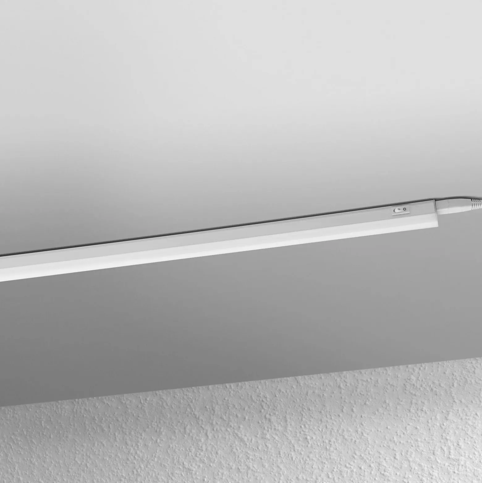 OSRAM LED-valolista SWITCH BATTEN, 31 cm, 4 000 K, valkoinen