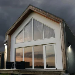 OSRAM Solar kohdevalaisin ENDURA, 30 W, anturi, 4 000 K IP65