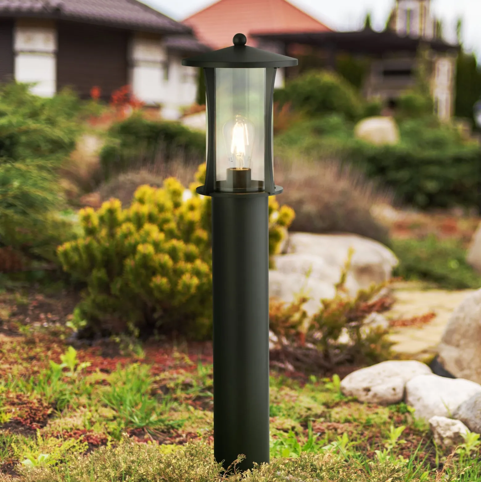 Pagoda-pollarivalaisin, IP44, musta, korkeus 73 cm, metallia