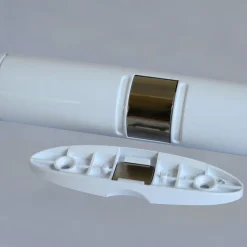 Paristokäyttöinen kaapinalusvalaisin Lightstick