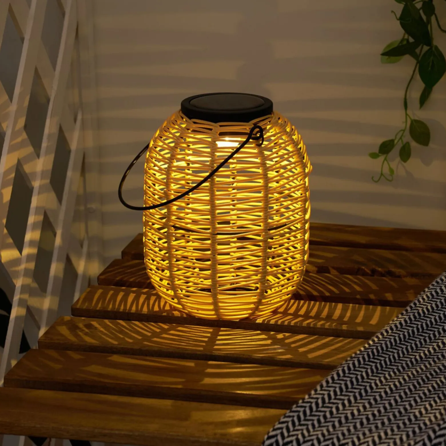 Pauleen Sunshine Treasure -LED-aurinkolyhty beige