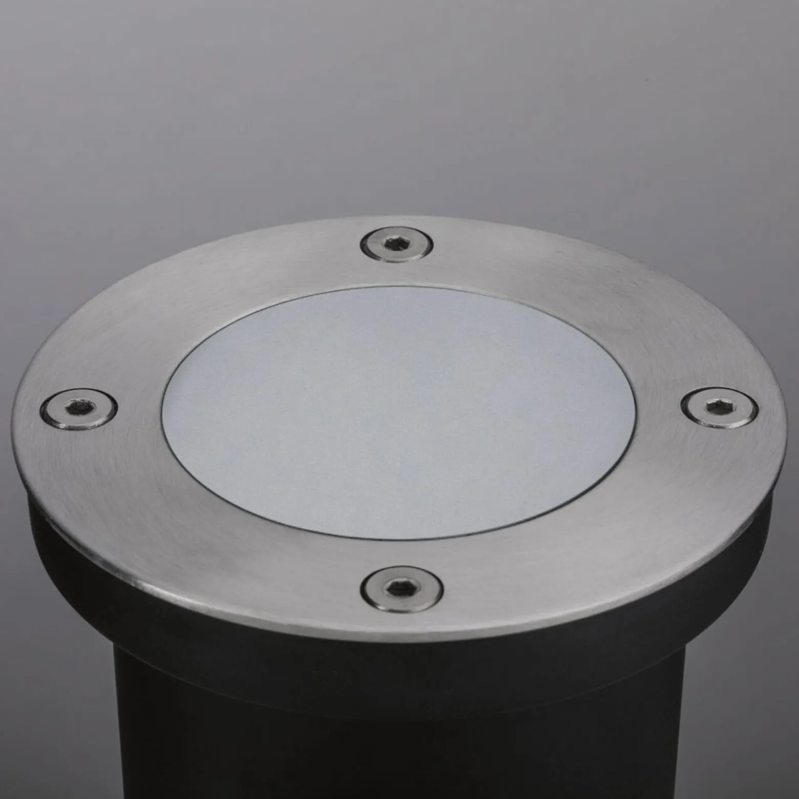 Paulmann Plug & Shine LED lattiavalaisin 94228