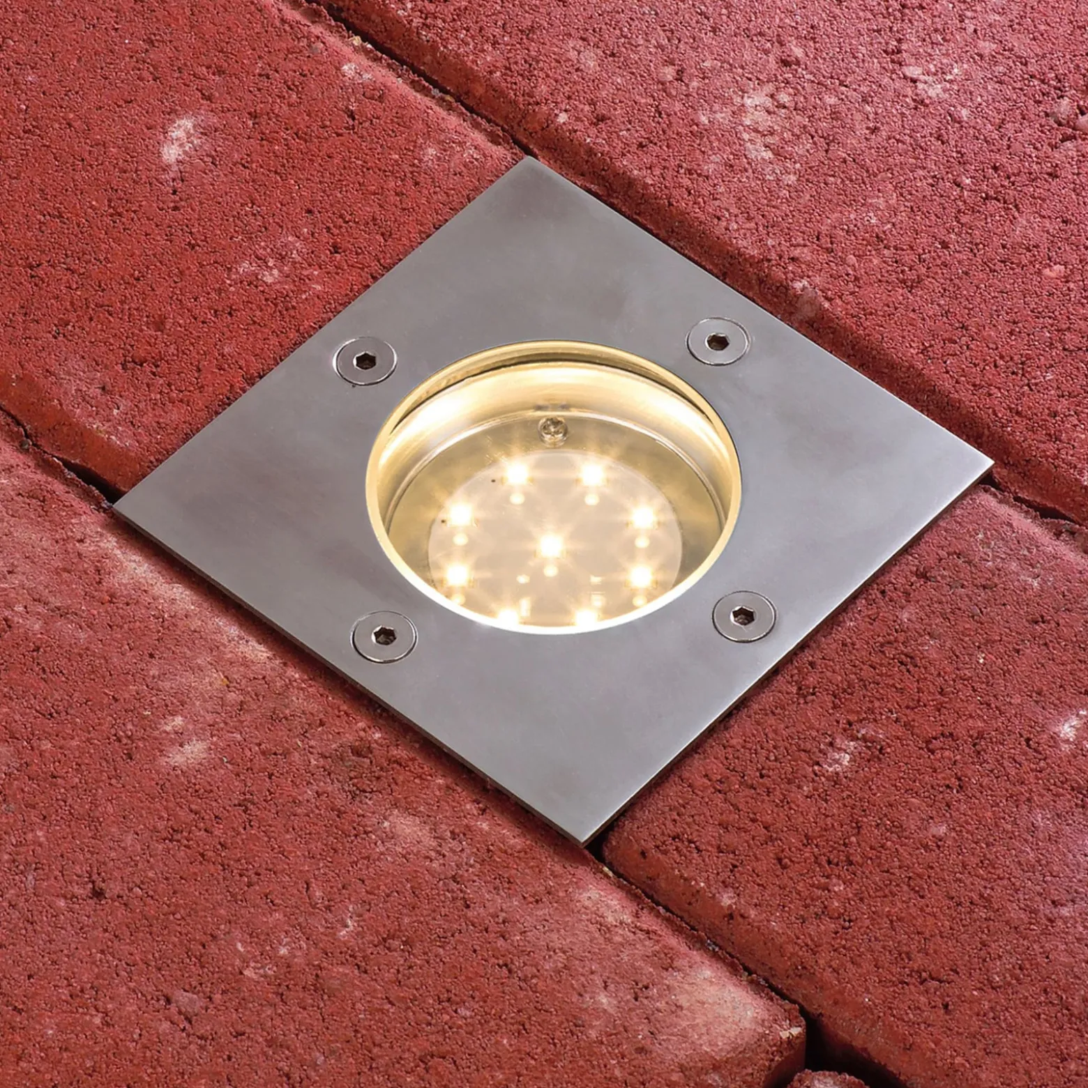 Paulmann Plug & Shine LED lattiavalaisin 94227