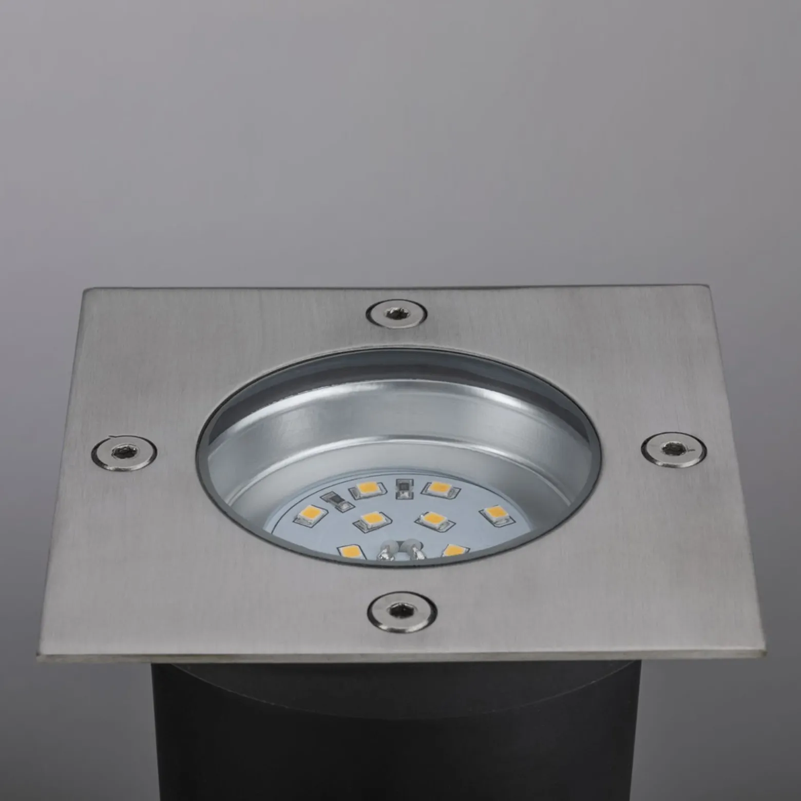 Paulmann Plug & Shine LED lattiavalaisin 94227