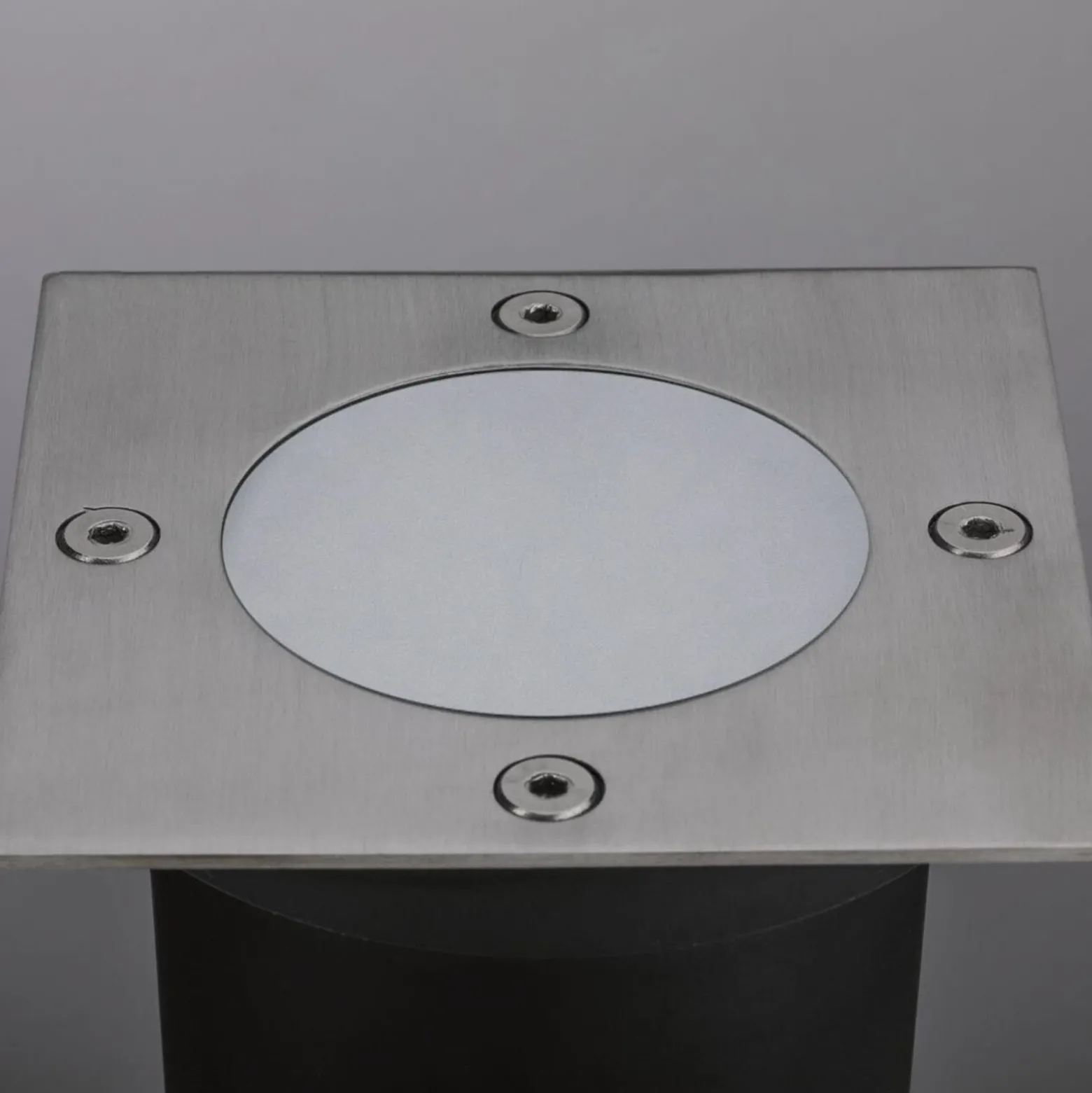 Paulmann Plug & Shine LED lattiavalaisin 94227