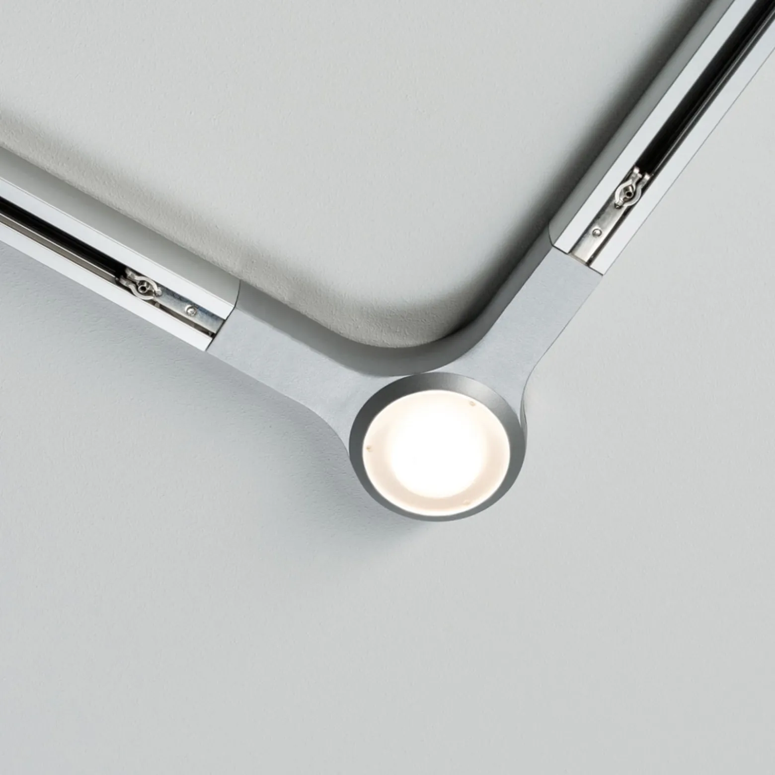 Paulmann URail LED L-liitin, matta kromi Paulmann URail LED L-liitin,