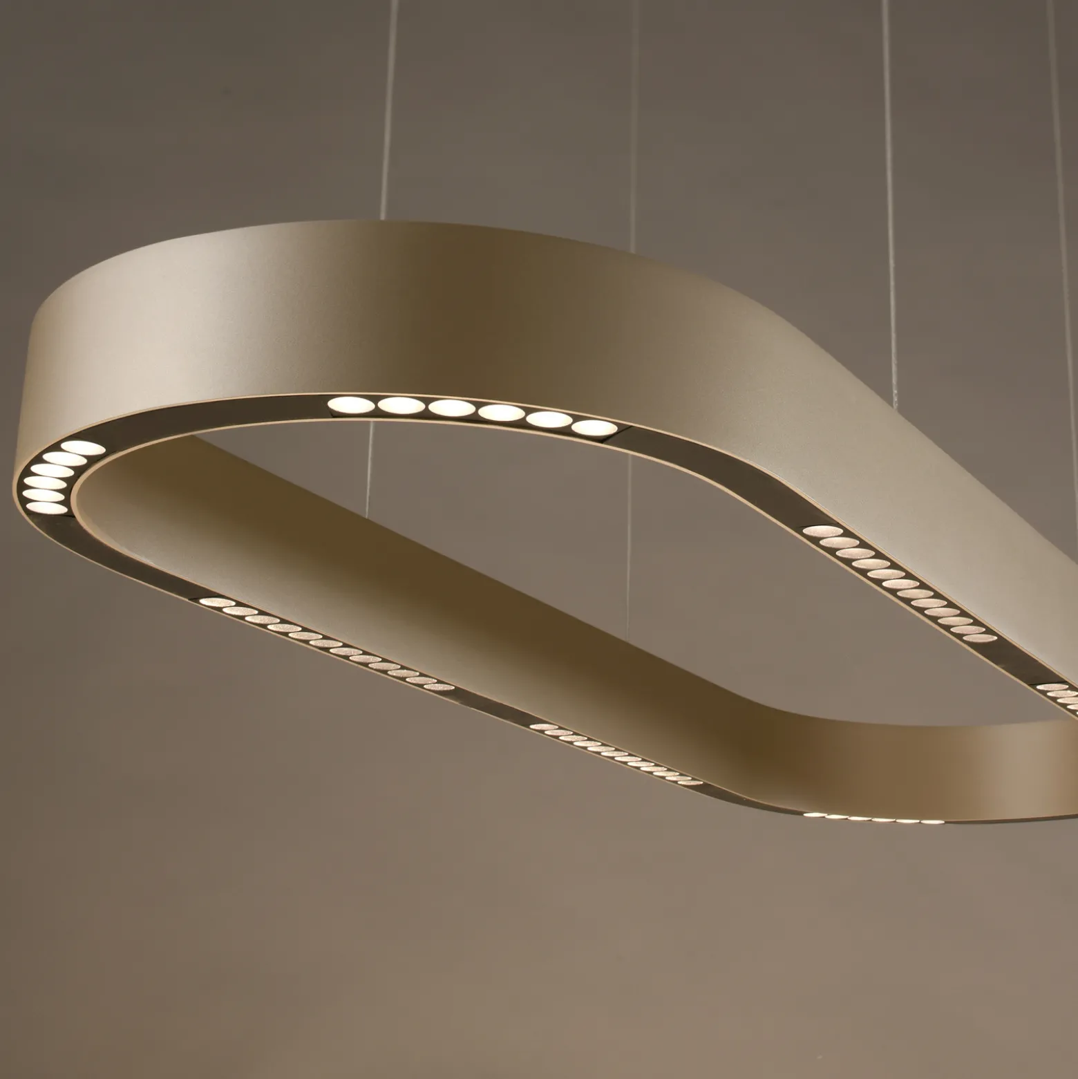 Paul Neuhaus LED-riippuvalaisin Q-Stretto, pronssi, 86,8 cm