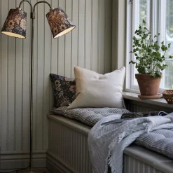 PR Home lattiavalaisin Amy messinki Sofia Dahlia ruskea 150cm 2flg.
