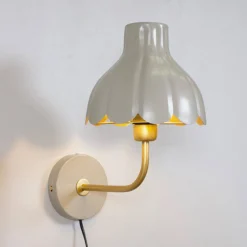 PR Home seinälamppu Wells, beige/kulta, 21 cm, metalli