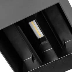 Prios LED-aurinkoseinävalaisin Lius, korkeus 15 cm, liiketunnistin