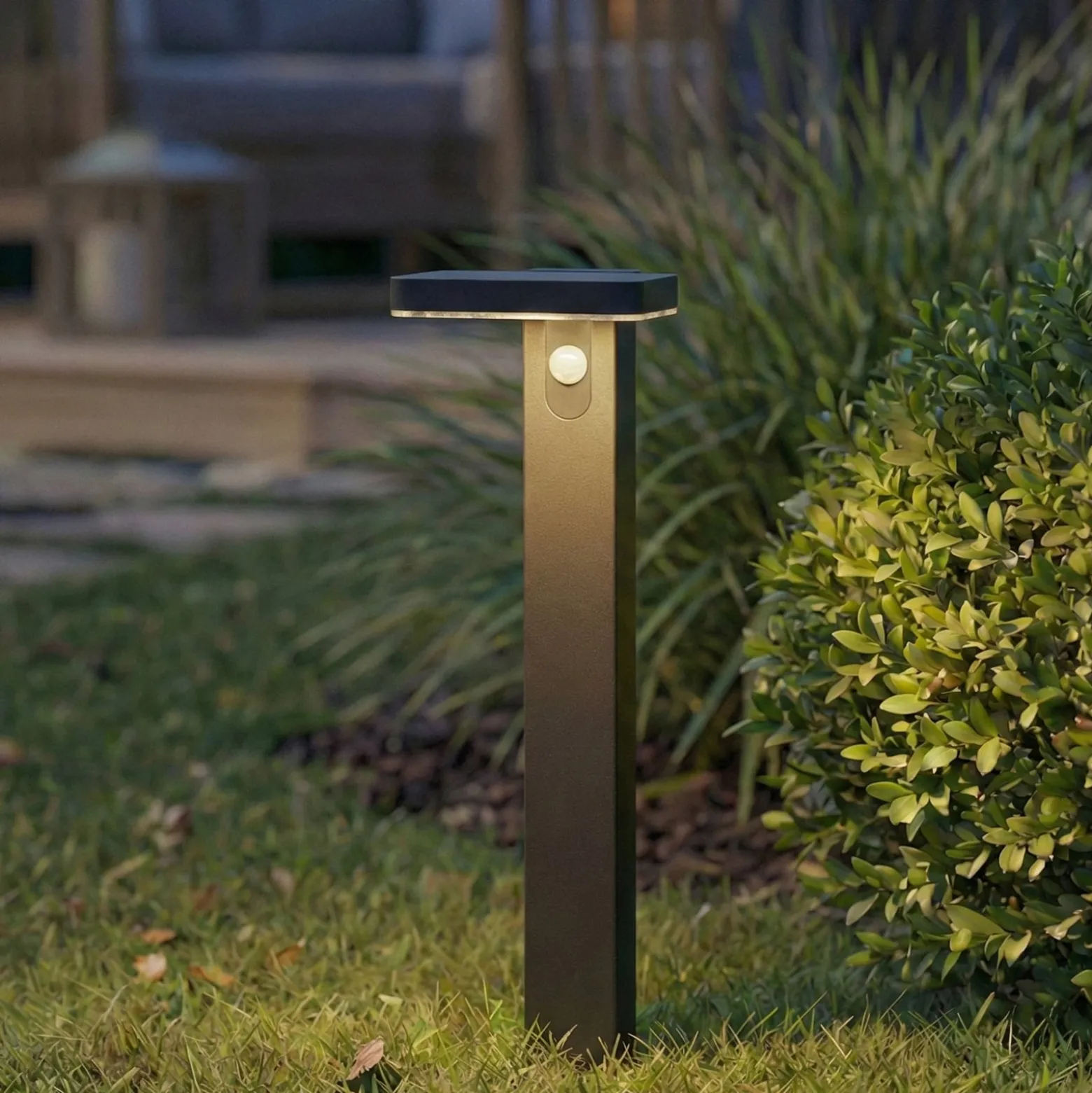 PRIOS LED-pylväsvalaisin Tarlson, kulmikas, antrasiitti, anturi