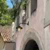 Provence ulkoseinävalaisin ruosteenruskea