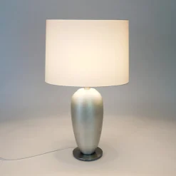 Pöytälamppu OMEGA OVAL, hopea/valkoinen, korkeus 65 cm, keraaminen, E27