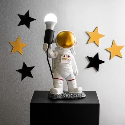 Pöytävalaisin Astronaut-1, valkoinen, polyesteri, korkeus 32 cm